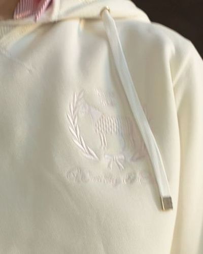 Мініатюра 2 для Худді в стилі preppy, оздоблений вишивкою